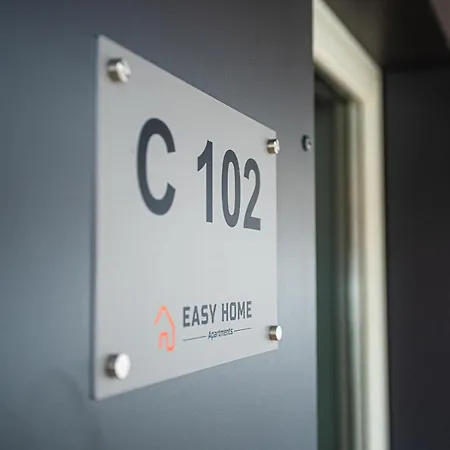 Easy Aparthotel